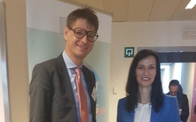 EU-Kommissarin Mariya Gabriel  und Ernst Gesslbauer, OeAD-Direktor für das Programm Erasmus+ und ESK im OeAD.